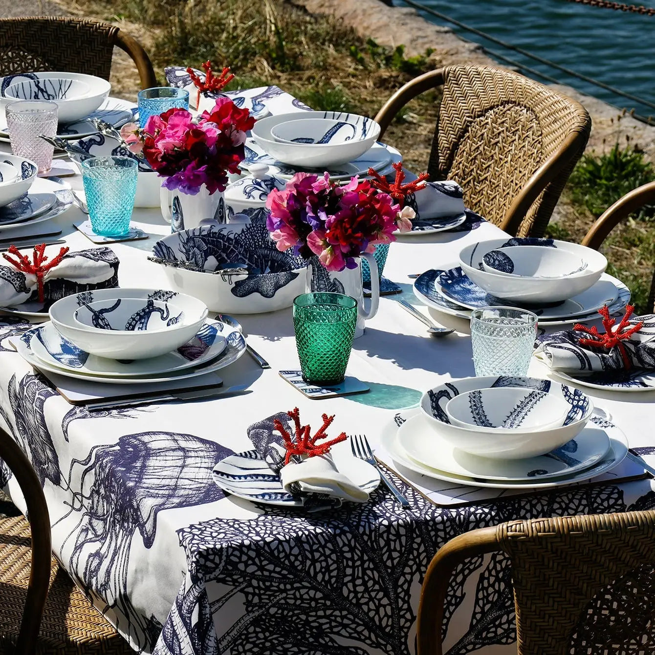Bone China Octopus Dinner Plate