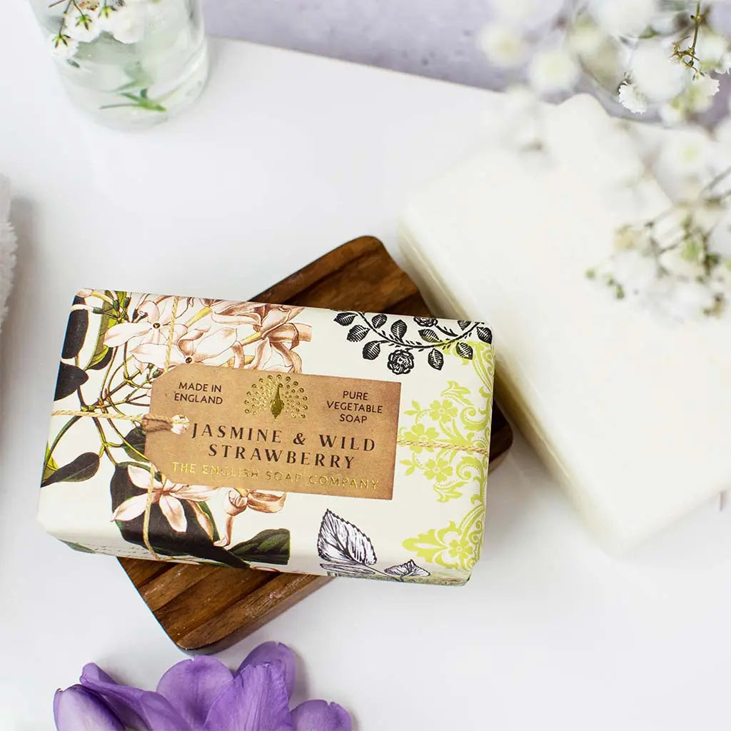 Anniversary Luxury Jasmine & Wild Strawberry Soap Bar 2