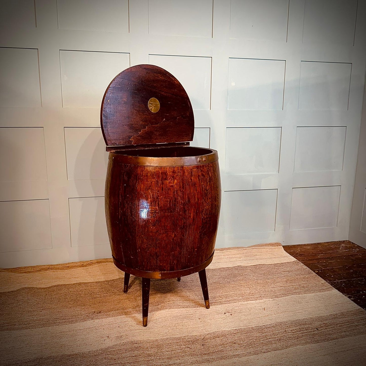 Antique Oak and Brass Bound Guinness Bottle Storage Barrel