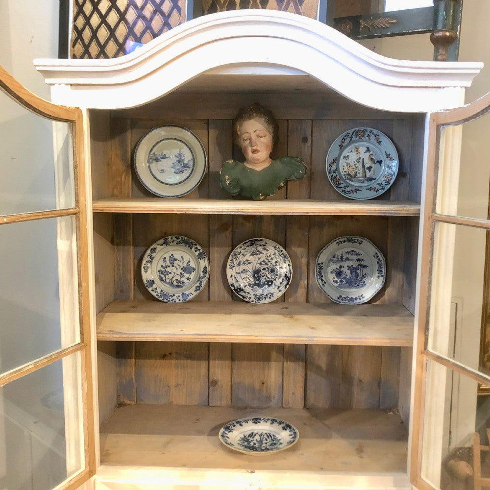French_Vitrine_Display_Cabinet_2