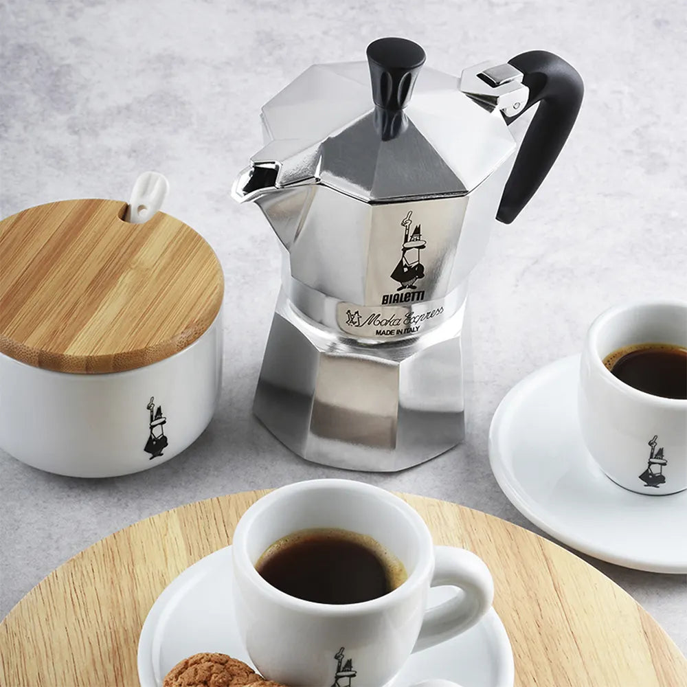Moka Express Bialetti - Original - 6 cup in situ