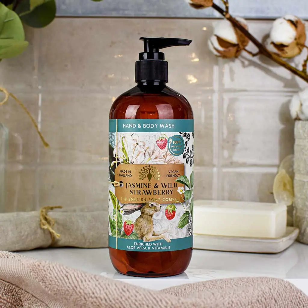The Anniversary Jasmine and Wild Strawberry Hand and Body Wash has a bright fragrance of flowering jasmine. Top notes of wild strawberry, kiwi, banana and ylang. Heart notes of Stephanotis jasmine and base notes of orange blossom and musk.#2