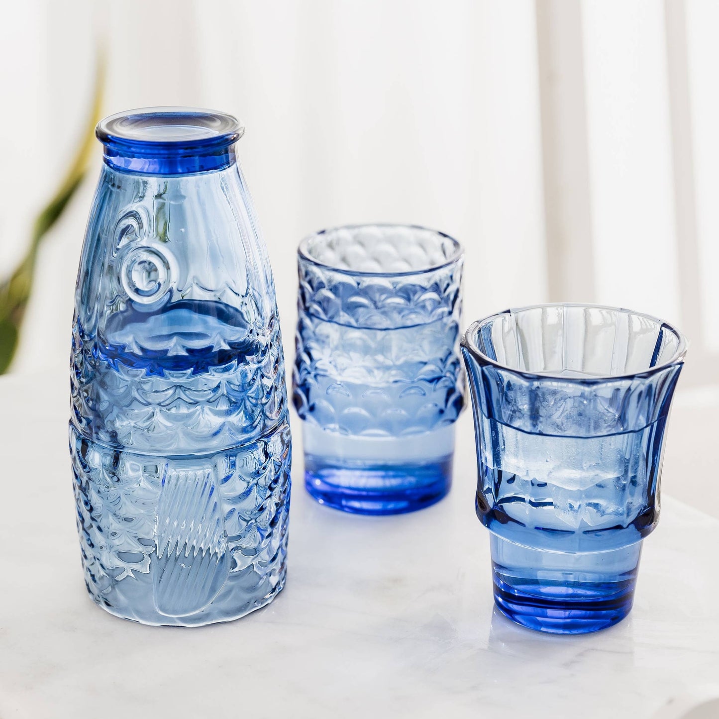 Uberstar Fish Stacking Glasses – Set of 4 Blue Glass Tumblers 2