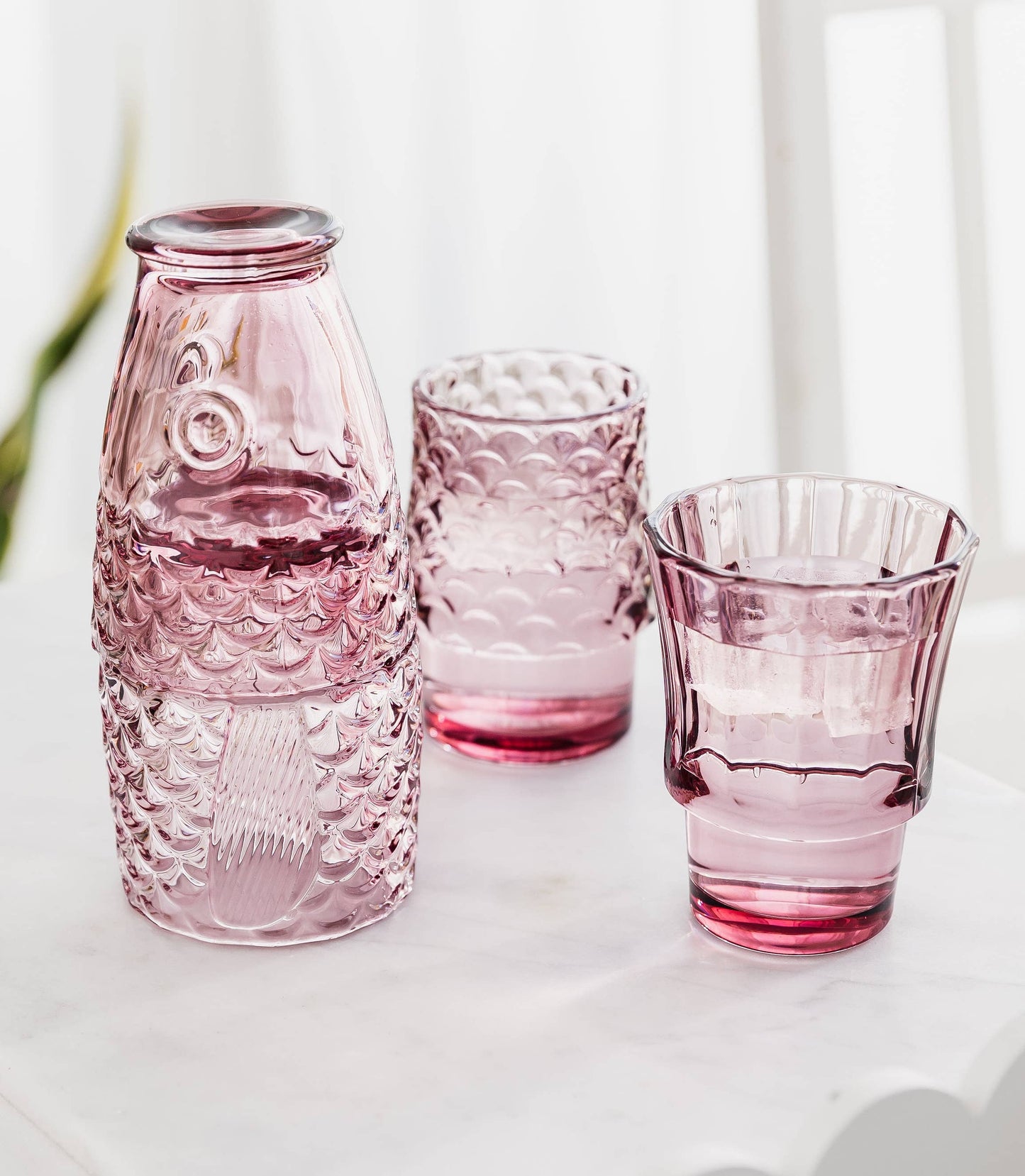 Uberstar Fish Stacking Glasses – Set of 4 Pink Glass Tumblers 2