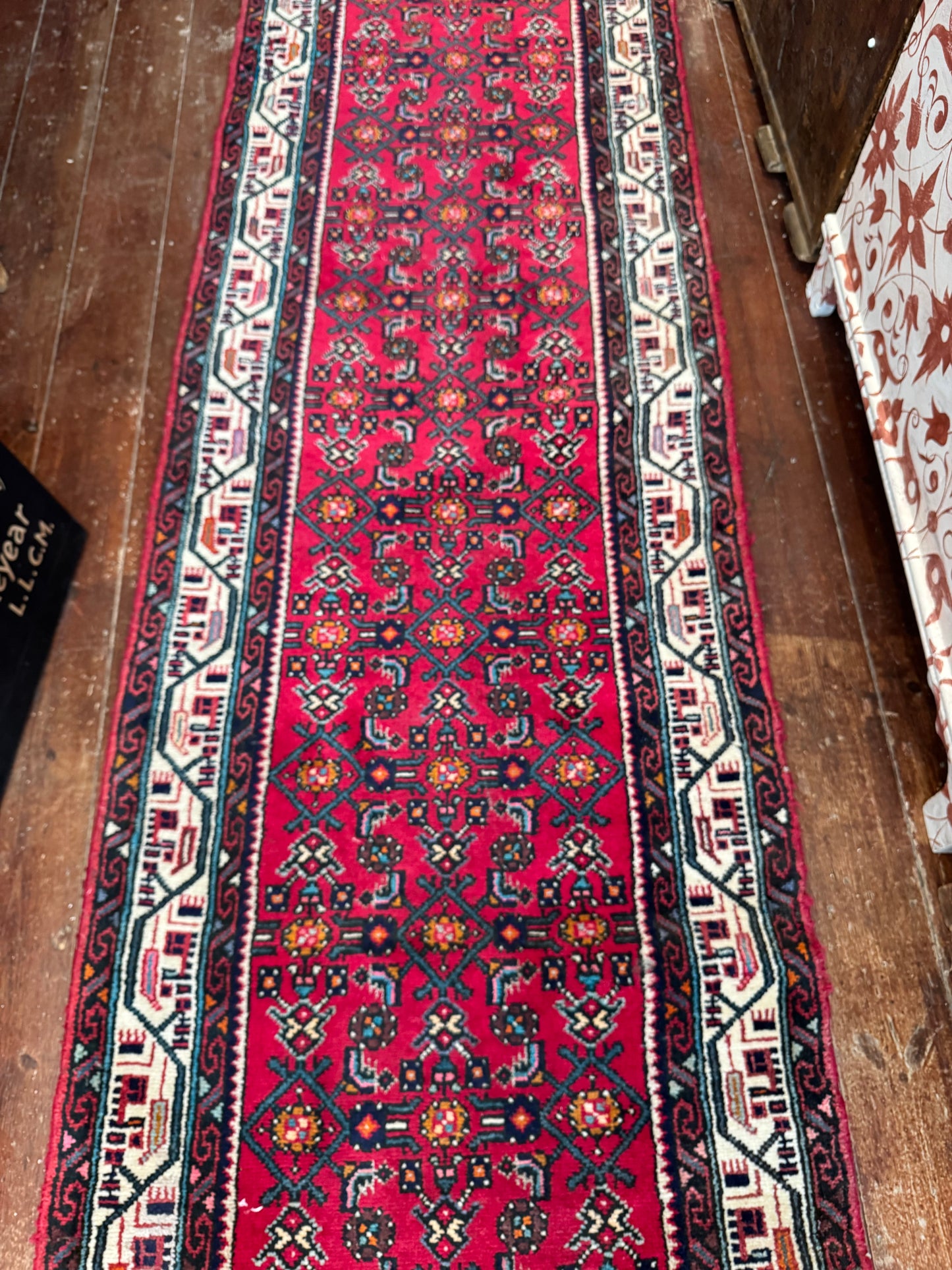 Vintage Persian Wool Runner – 290cm x 81cm 3