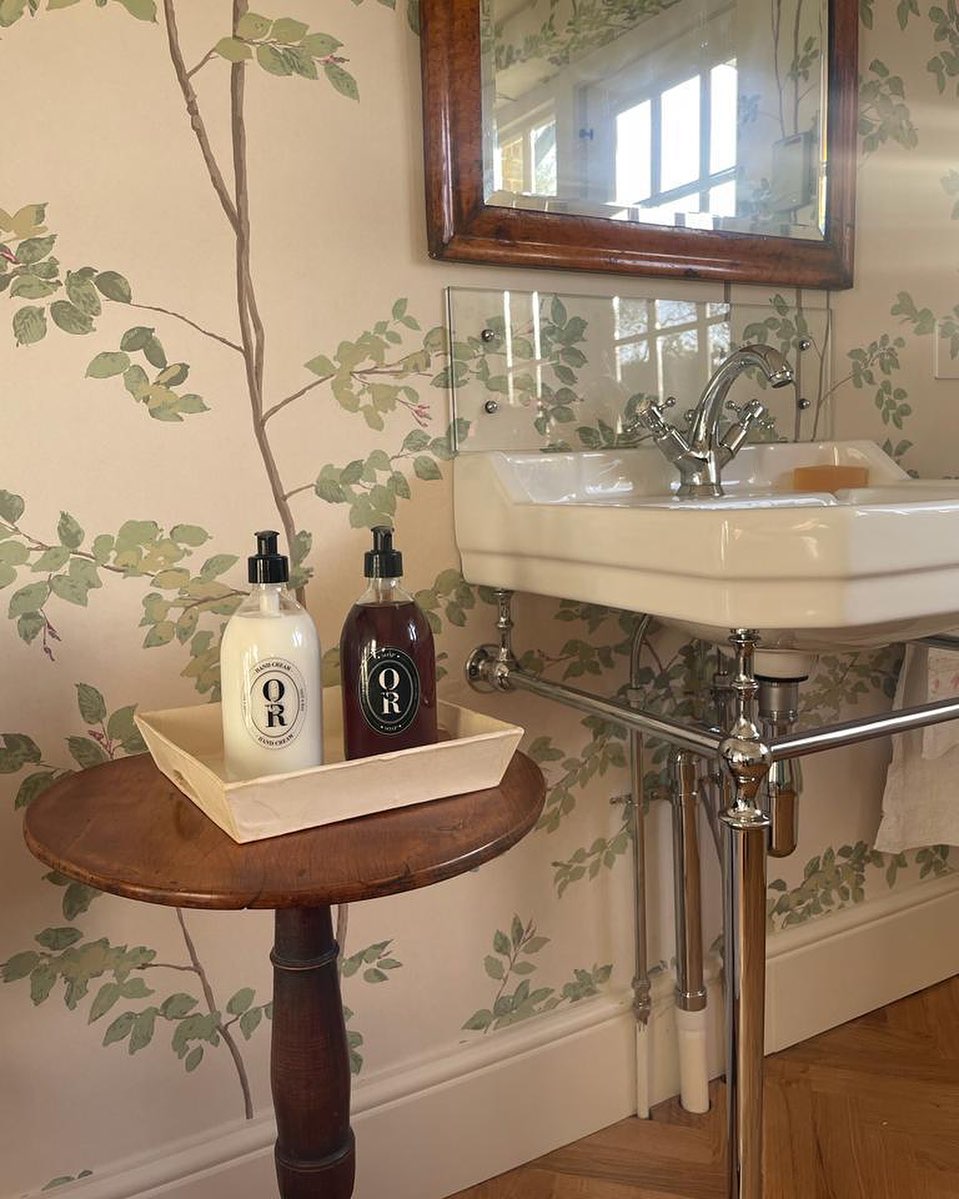 Original Scent Soap Plastic - Pump Bottle - Oast & Rye