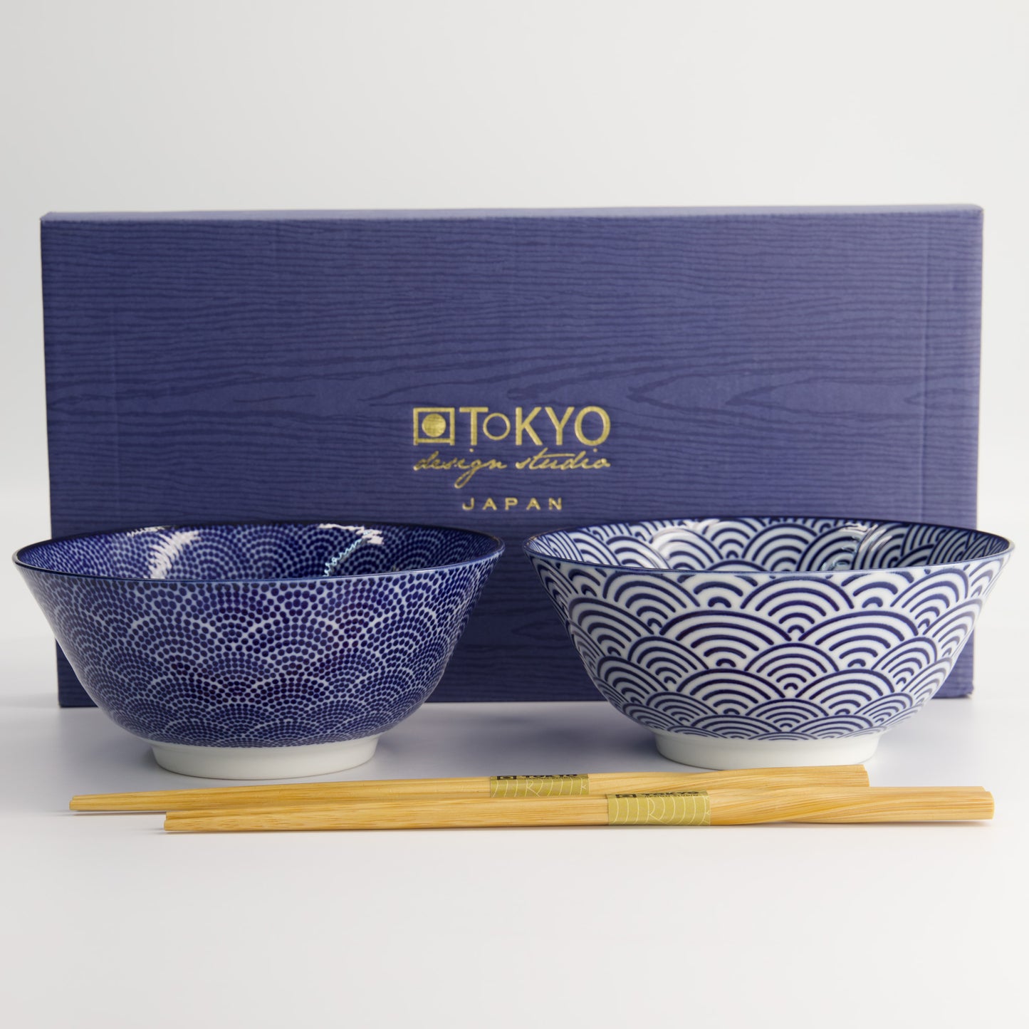 Nippon Blue/White Tayo Bowls and Chopsticks Gift Set "Dots & Waves"