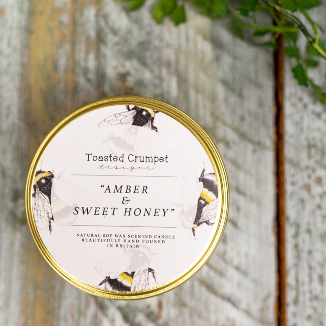 Amber & Sweet Honey Candle in a Matt Gold Tin