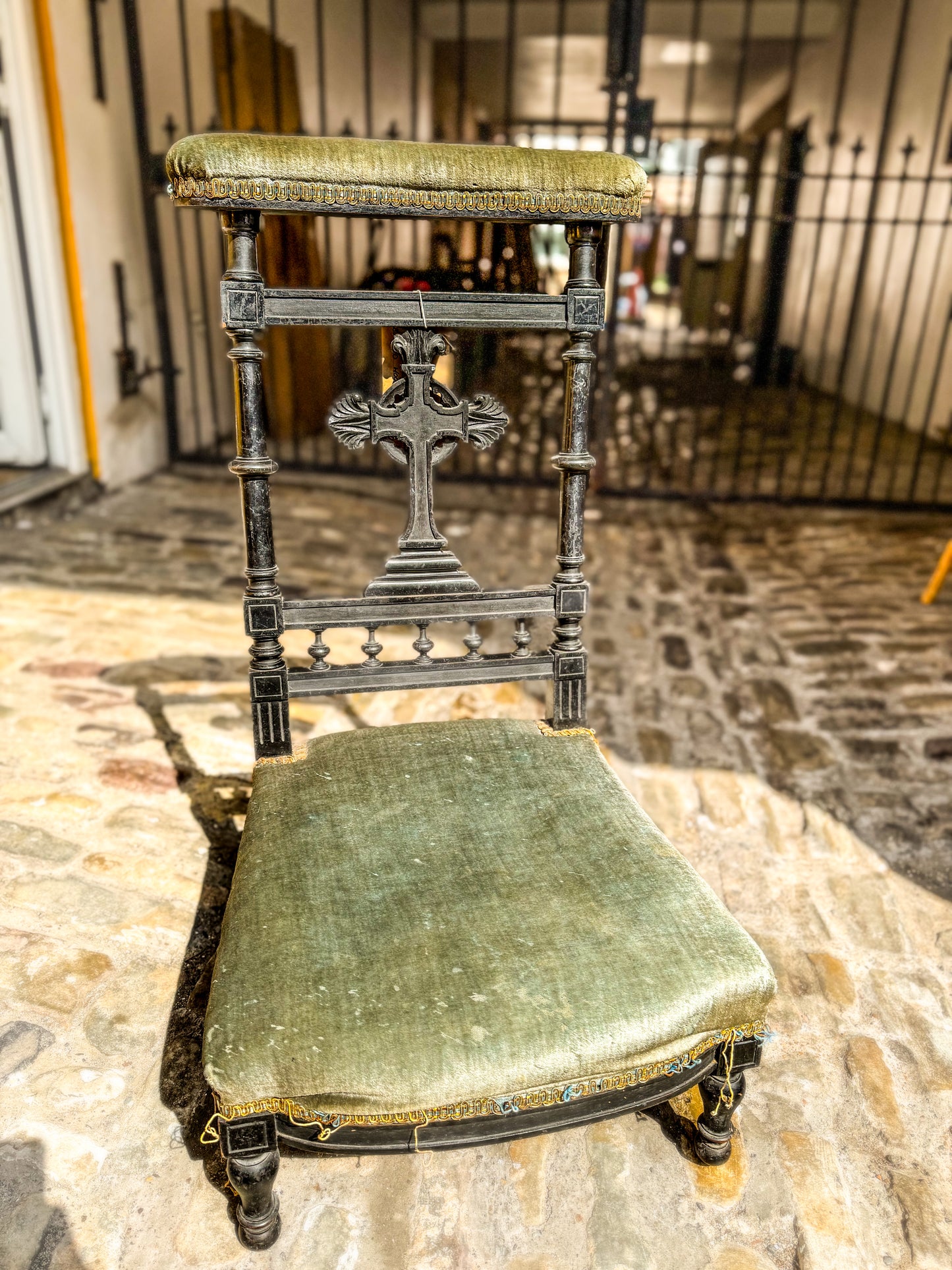 Antique 19th Century Prie Dieu Prayer Chair - Green Velvet and Ebonised Wood