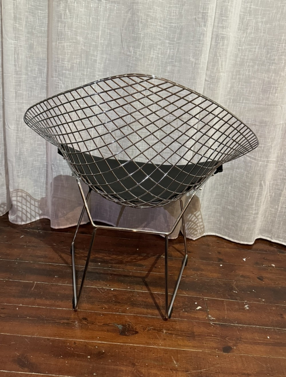 Bertoia Wire Diamond Style Chairs – Chrome Mesh Design Back