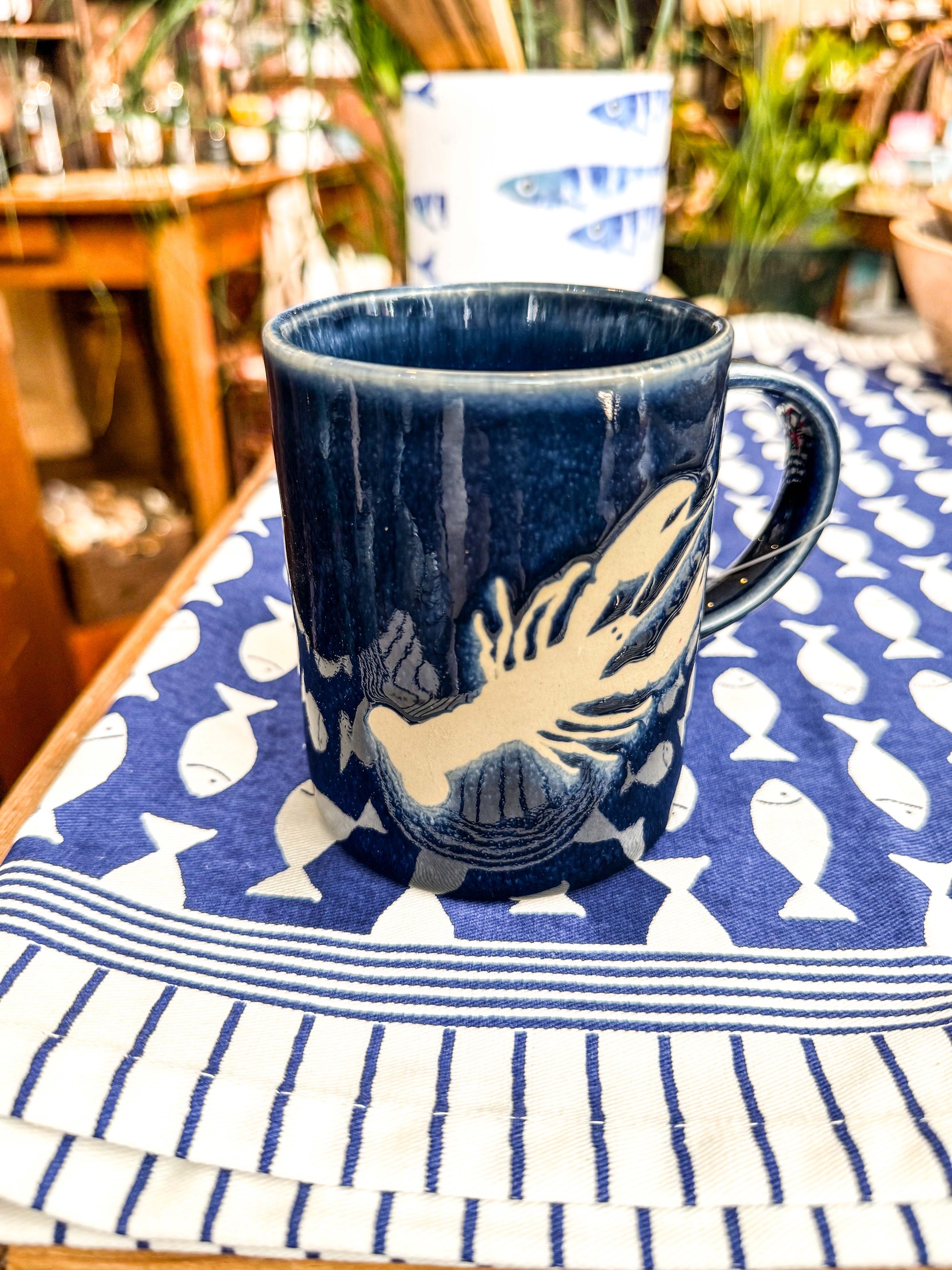 Blue and White Lobster Stoneware Mug situ