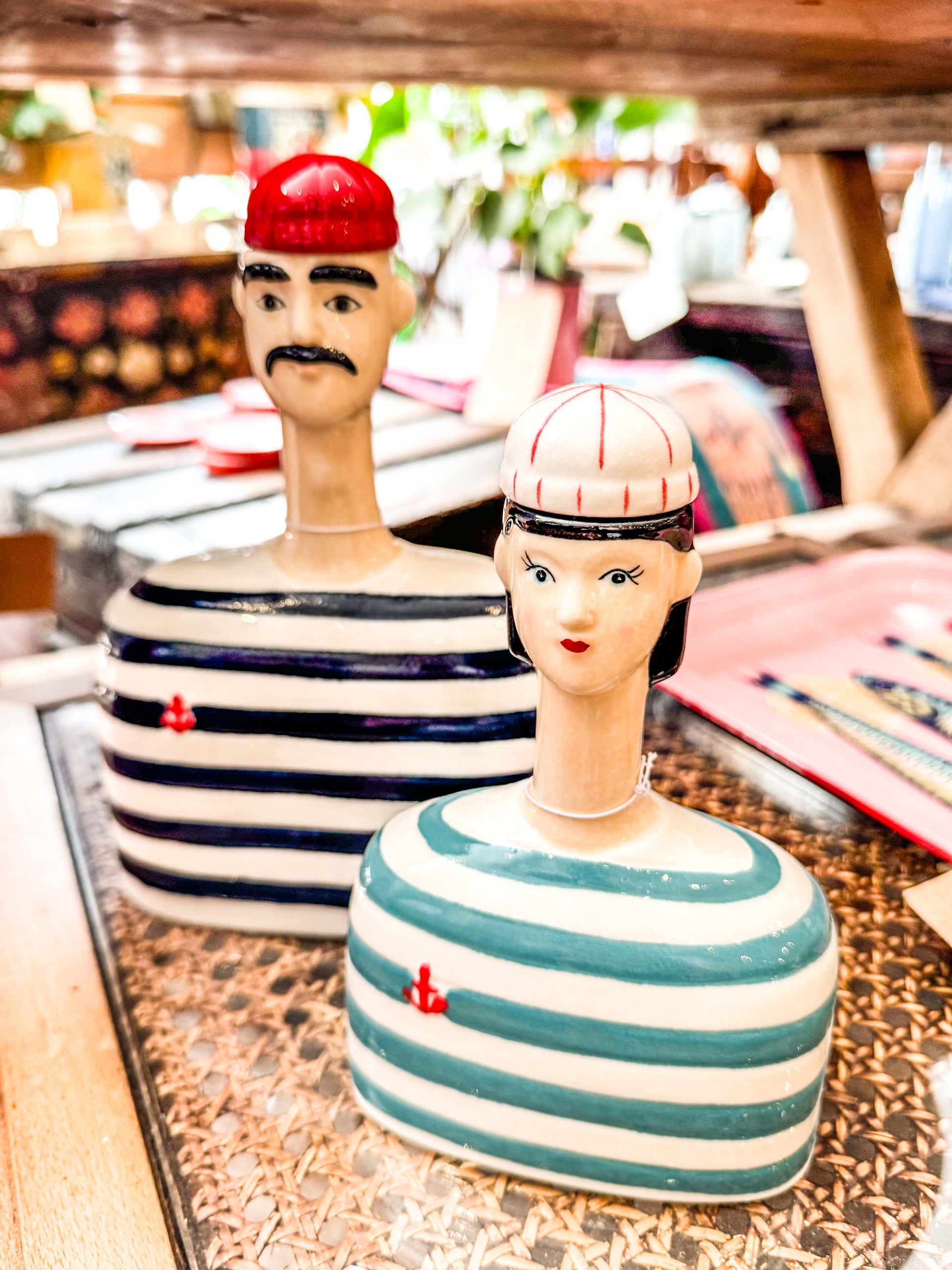 Ceramic Nautical Vase – figures in situ