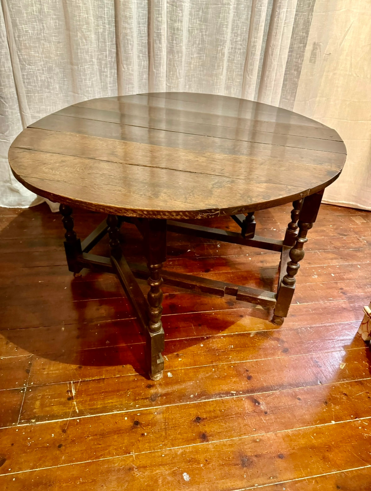 18th Century Oak Gate Leg Table