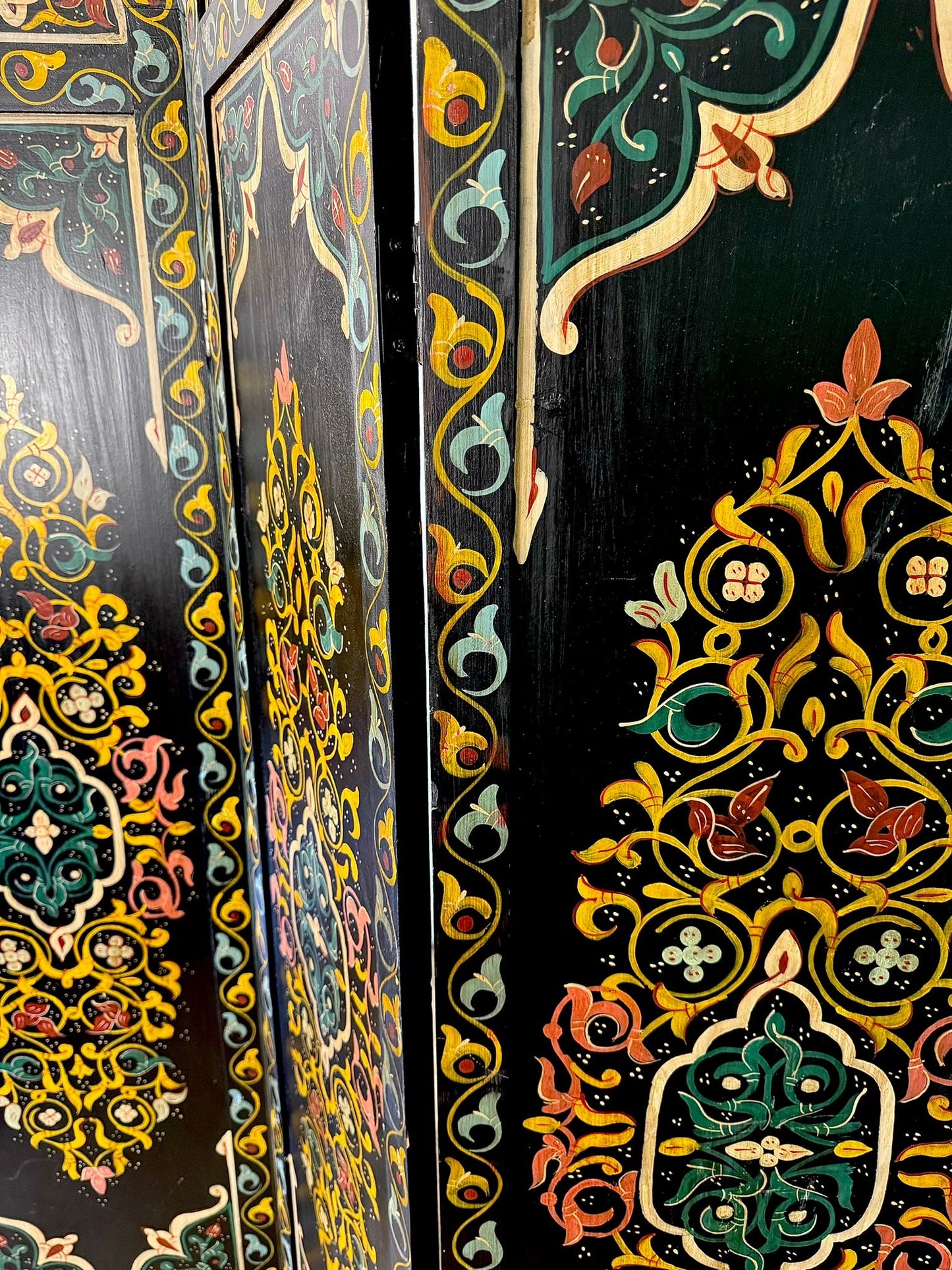 Indian painted screen - detail