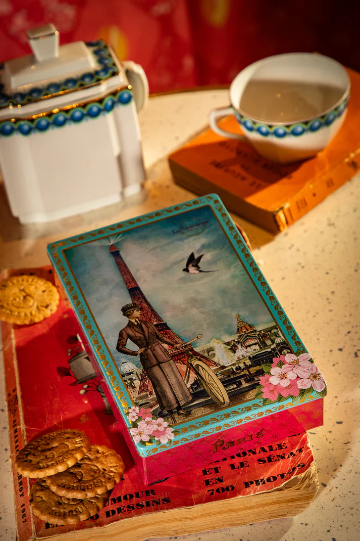 La Sablésienne “Louison in Paris” Butter Cookies with Chocolate Chips – 150 g Gift Tin 2