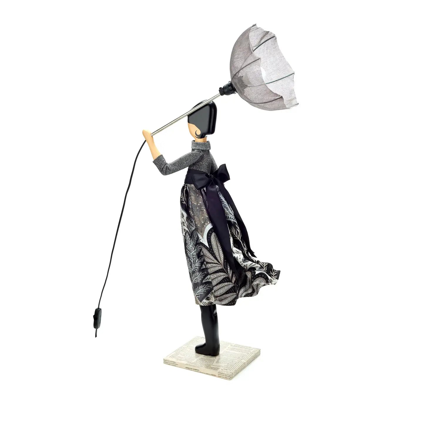 Lady Table Top Lamp "Saron" - Now 30% Off 2
