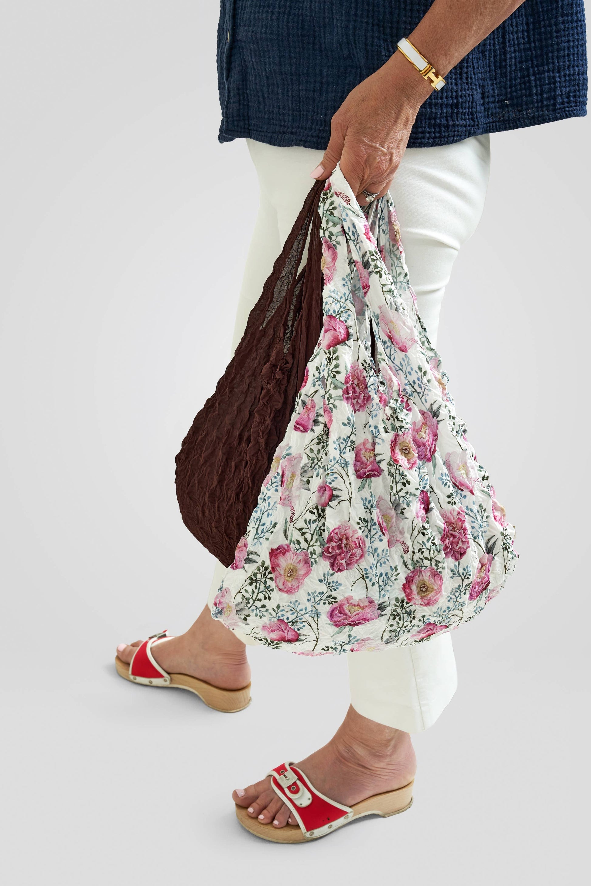 POPPALICIOUS - Poppy Inspired - Sustainable Floral Tote Bag - demo - Deja Vu