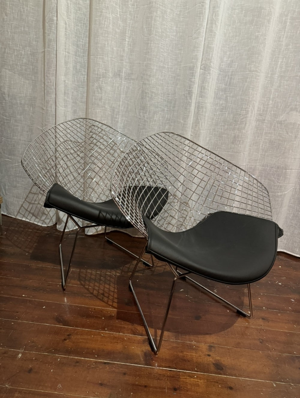 Pair of Bertoia Wire Diamond Style Chairs – Chrome Mesh Design