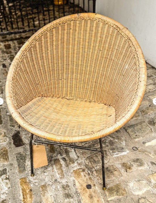 Vintage Mid-Century Wicker Chair with Sculptural Frame 1