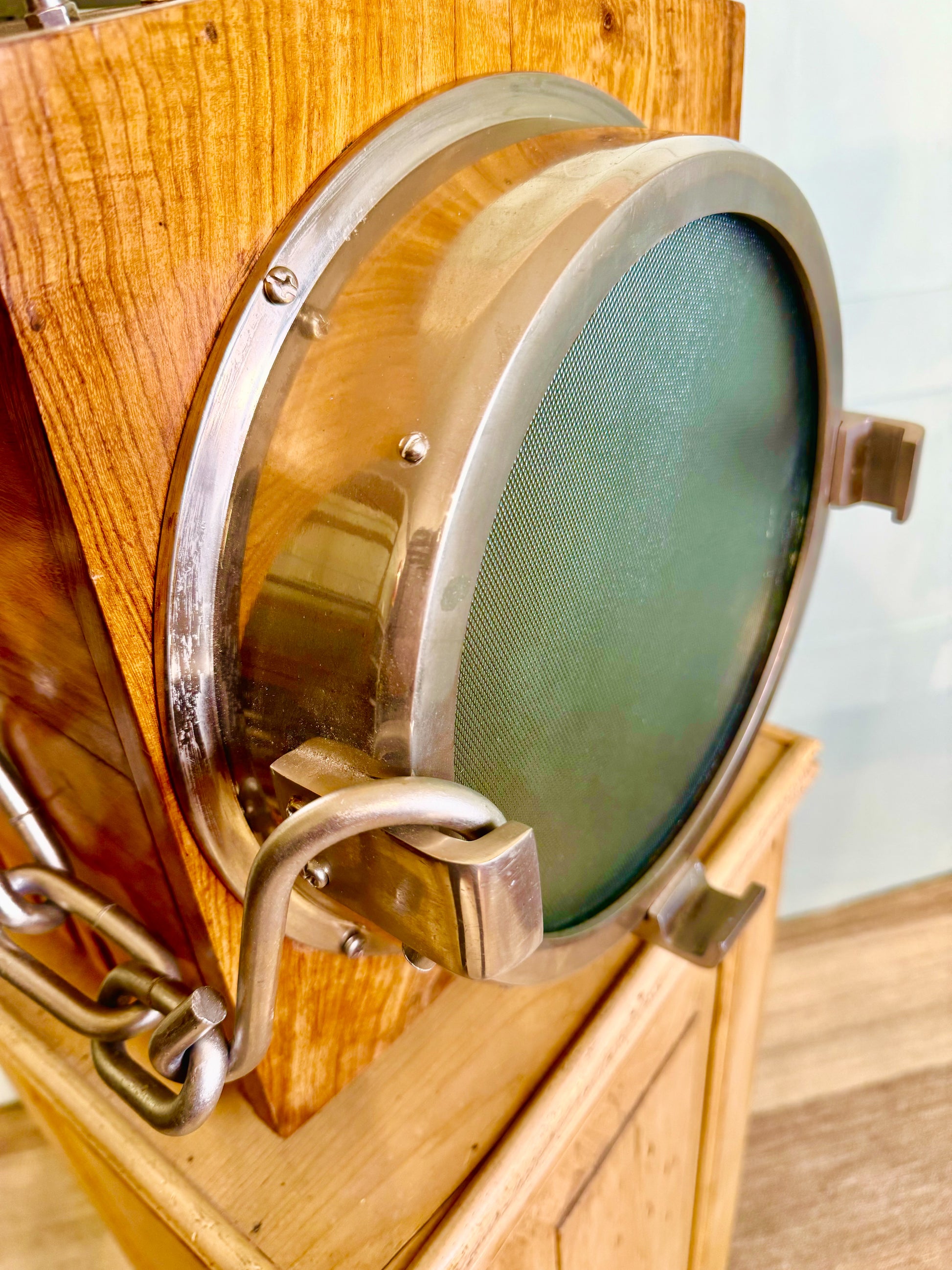 Vintage Wooden Cinema/Theatre/Nautical Style Lights 7