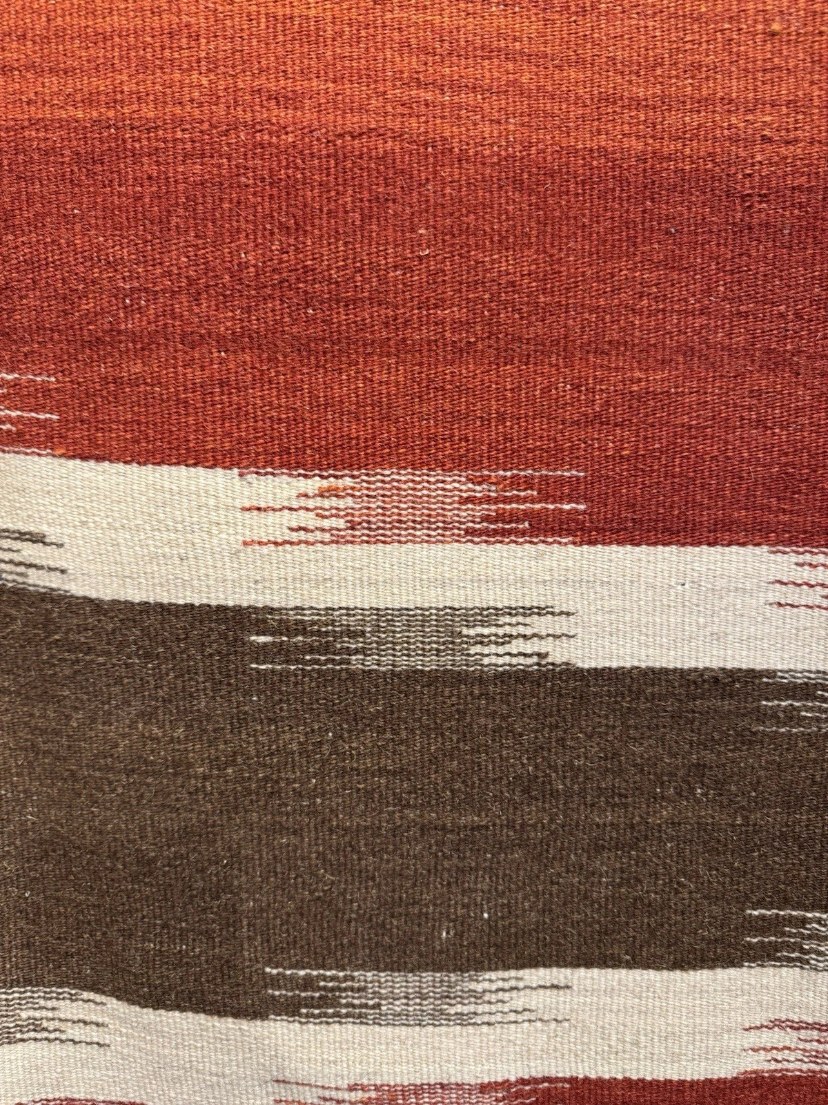 Hand-Woven Indian Kilim Wool Rug – 240 × 170 cm