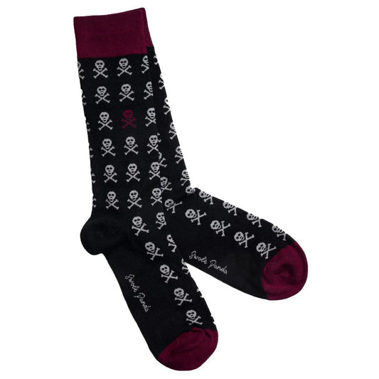 Black Skull Bamboo Socks 7-11 UK